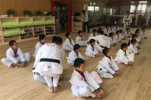 致遠(yuǎn)跆拳道加盟