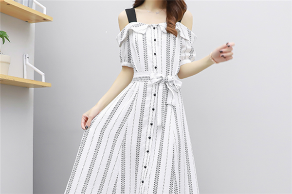 遇見(jiàn)逆齡女裝加盟