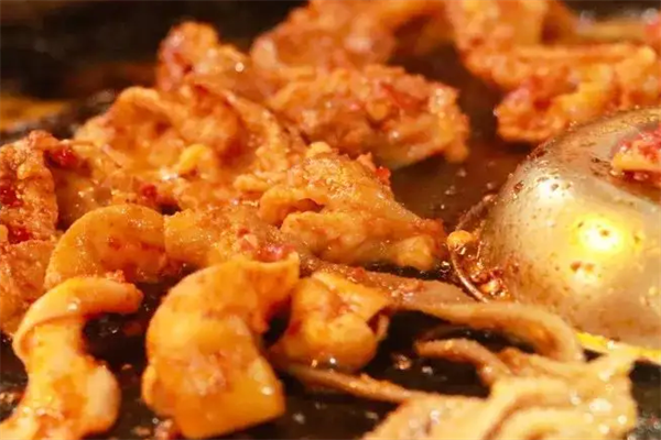 焰海锅盖烤肉加盟