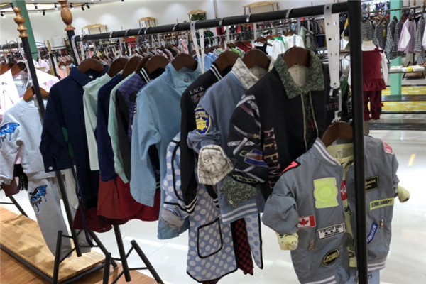 嘟噜噜童装加盟