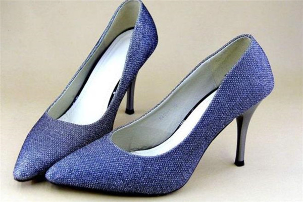 凯萨罗帝女鞋加盟