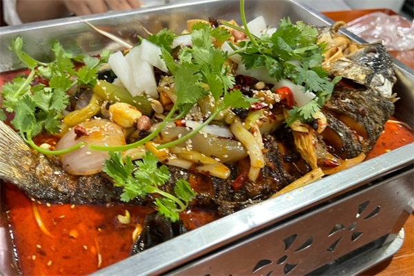 姚厨酸菜鱼加盟