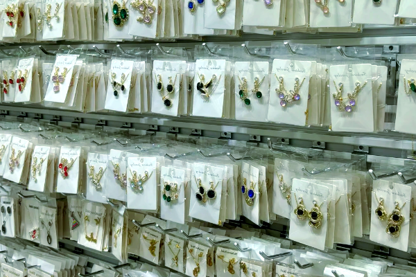 品牌十元店加盟