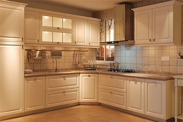 鸿福全屋定制加盟