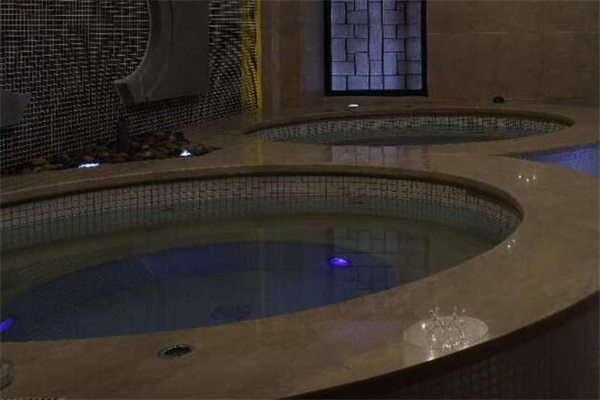 琉璃灣美容養生會所加盟