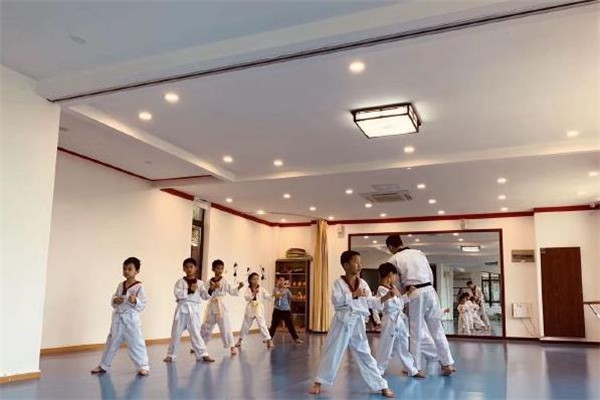 舞韵工作室加盟