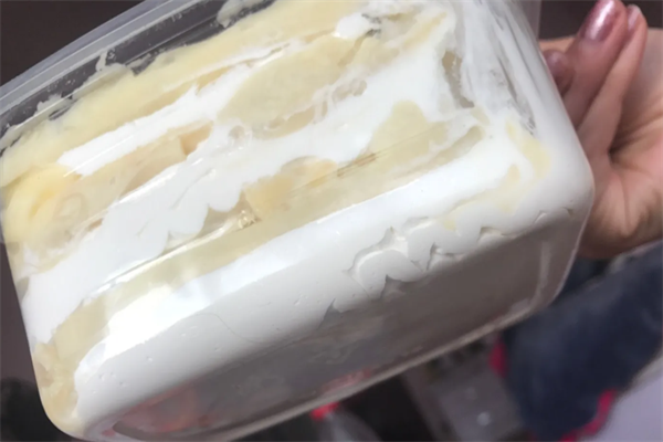 森斯蜜语蛋糕加盟