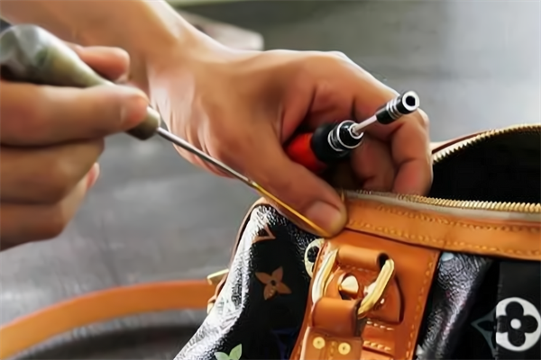 皮俠客皮具護理加盟