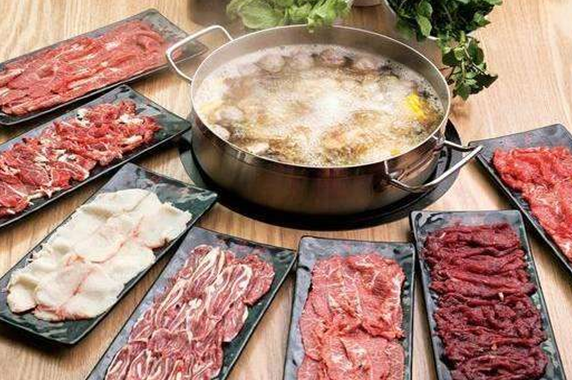 東記黃牛館牛肉火鍋
