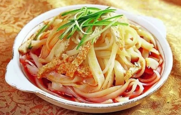 辣客擀面皮