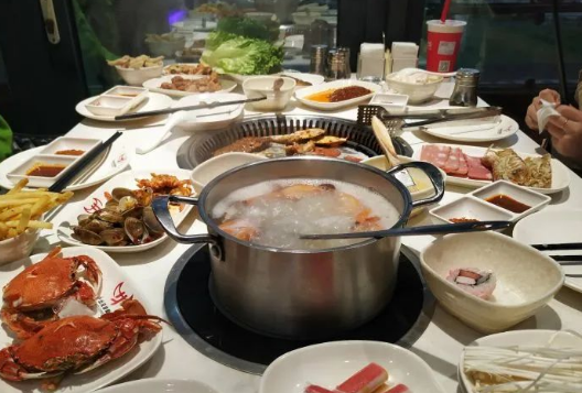 75度紙上烤肉火鍋